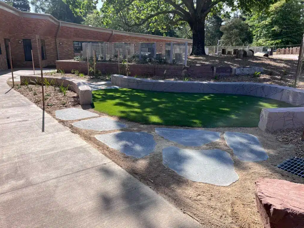 Outdoor learning area design